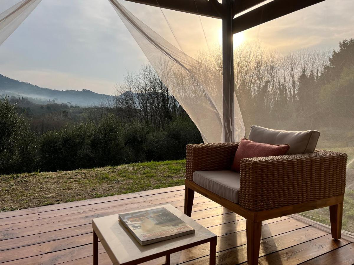 ボルゴ・ア・ブッジャーノ Casa Del Pino Bed & Breakfast エクステリア 写真