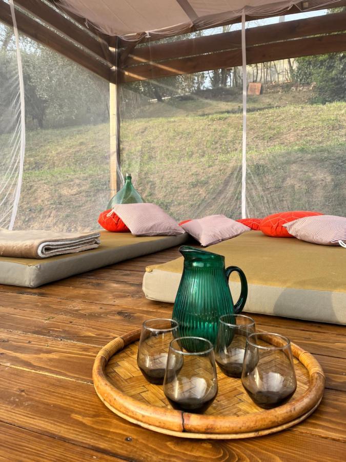 ボルゴ・ア・ブッジャーノ Casa Del Pino Bed & Breakfast エクステリア 写真